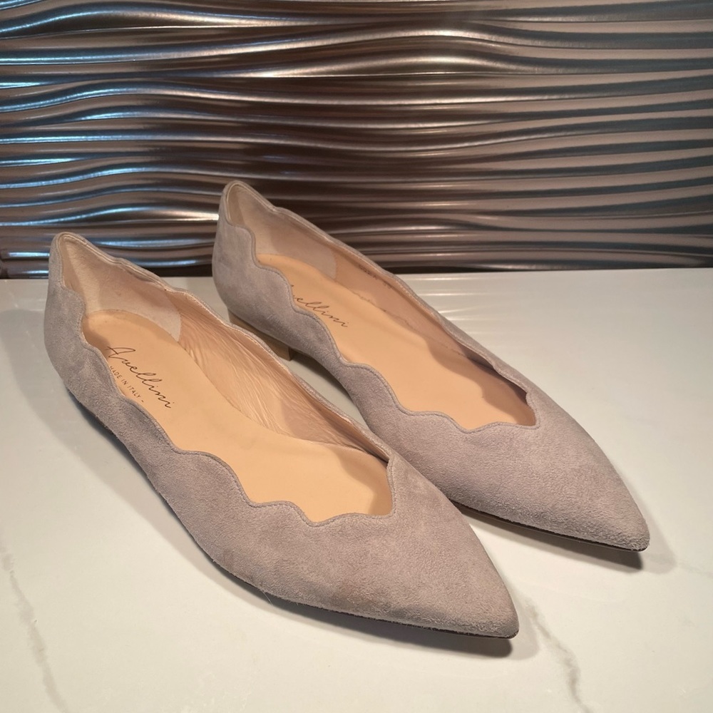 Avellini Suede Pointed Toe Ballet Flats Cora Light Grey Scalloped Edge nwot